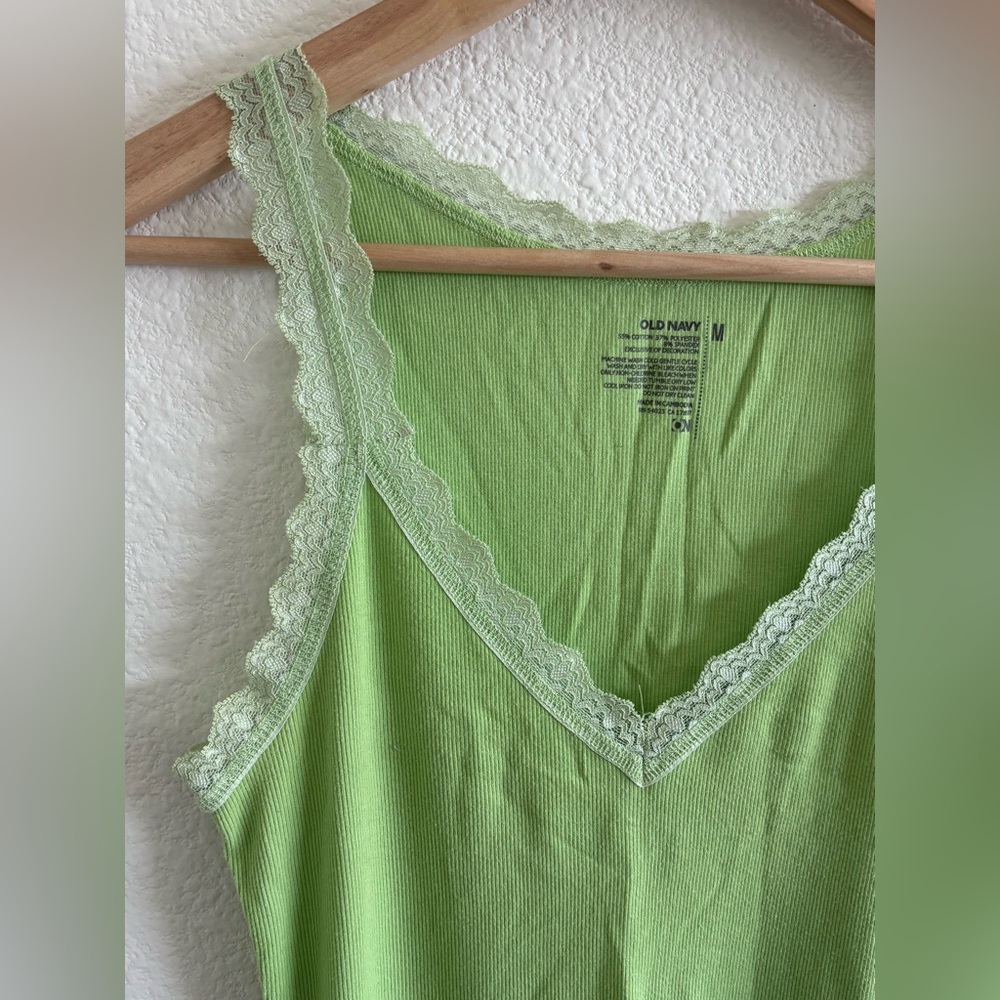 Women’s Y2K Tank Top Cami Size M Lace Trim 2000s Mcbling - Picture 3 of 7